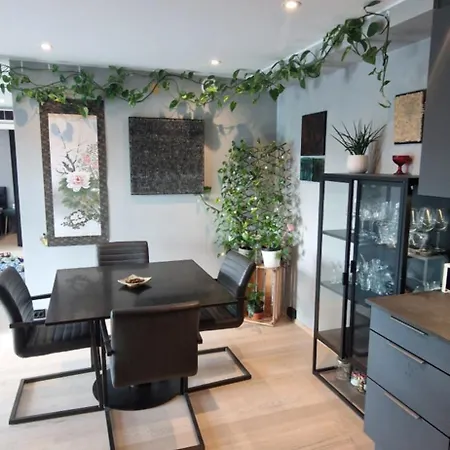 Oasis In The Heart Of - Magnificent View 7th Floor Apartmán